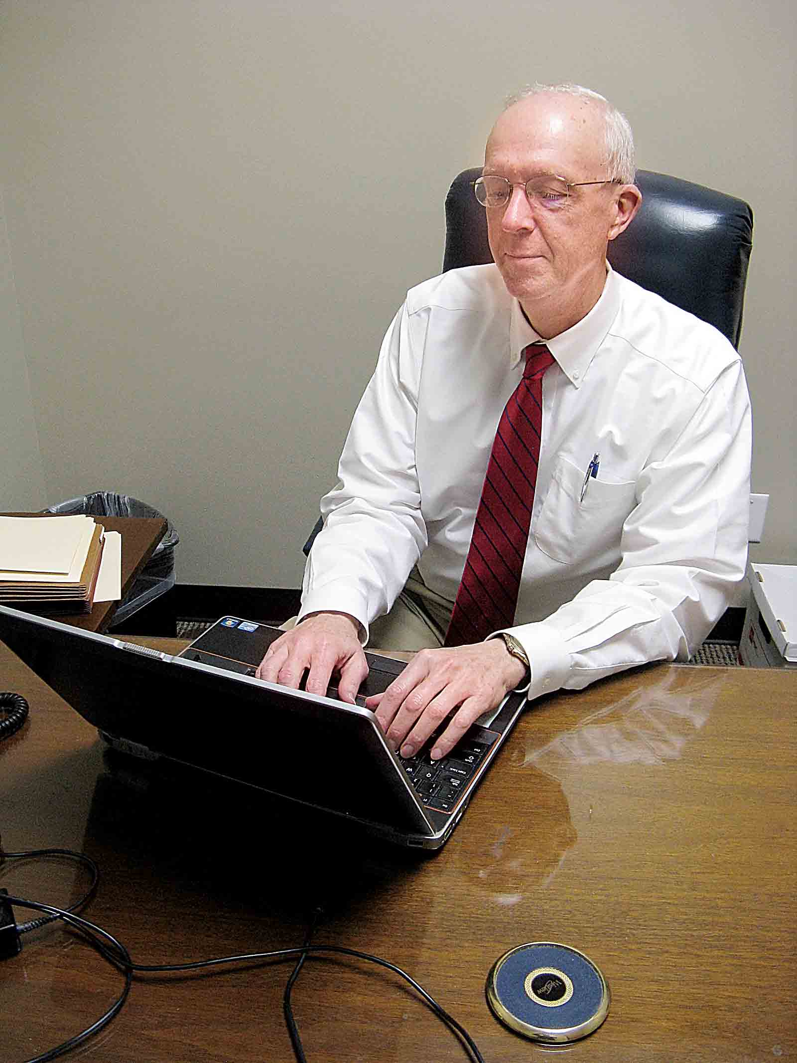 Retired Judge Jeffrey Reed leaving the bench, but not law | News ...